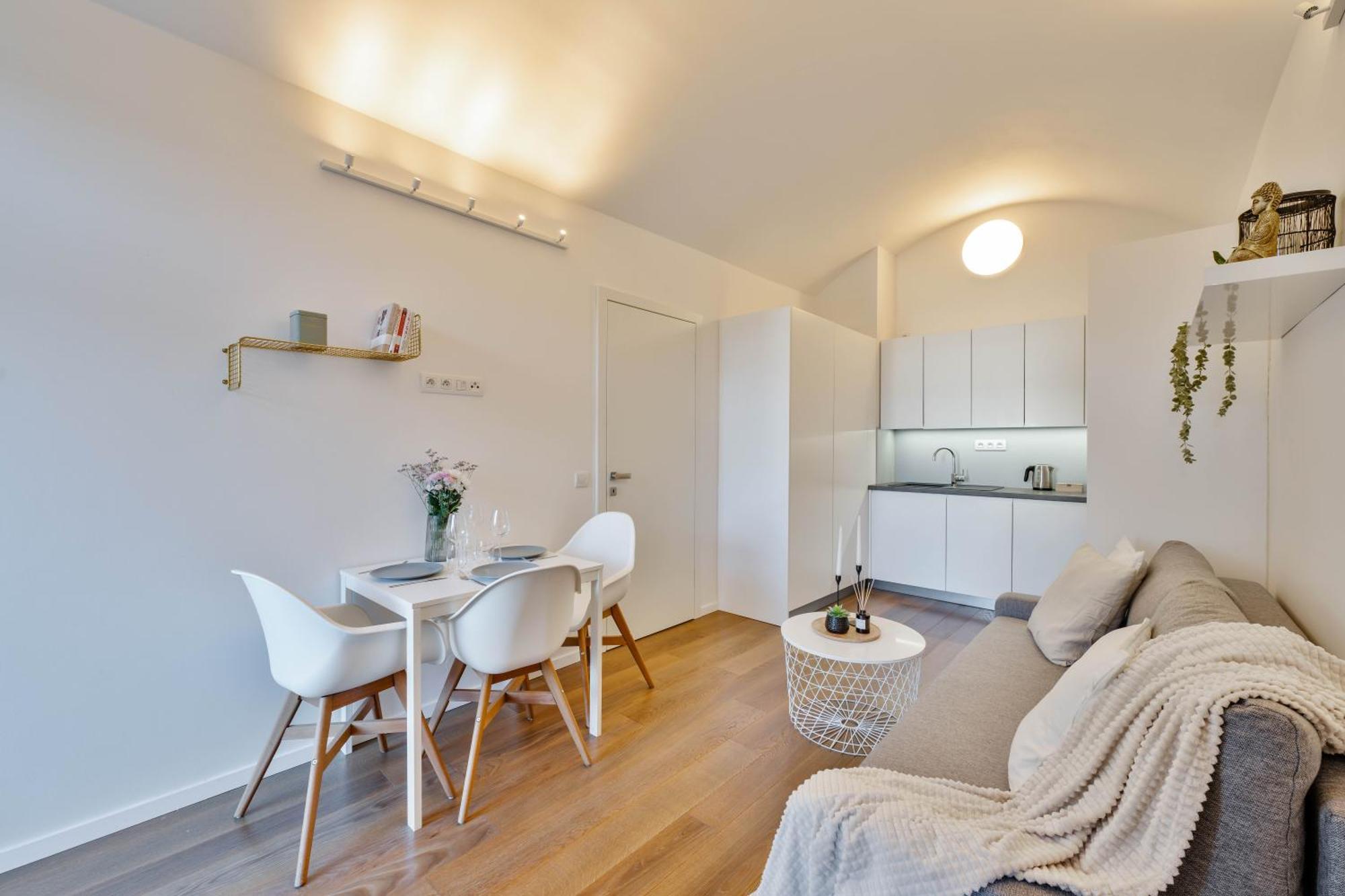 Appartement Elegant With Terrace & Bike Path